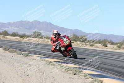 media/Dec-04-2025-Racers Edge (Thu) [[5ebc9f124d]]/3-B Group/3-Session 2 (Turn 7 Inside)/